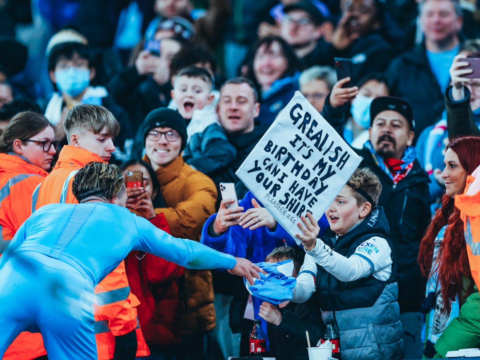 更加自信与 更加自信与