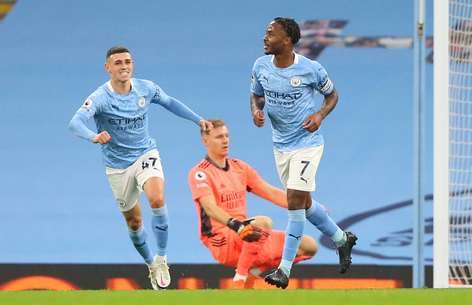 並用行動證 並用行動證